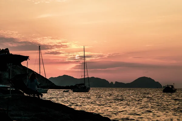 Ponza Island Italy July 2019 Sunset Little Harbor Ponza Island — стоковое фото