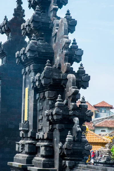 Die Menschen Genießen Ihre Freizeit Rund Den Besakih Tempel Einem — Stockfoto