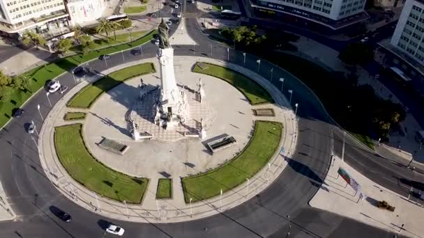 ポルトガルのリスボン市内中心部の空中写真 晴れた日リスボン市内のマーキスポンバル広場の空中公園のパノラマ ポルトガル ヨーロッパ — ストック動画