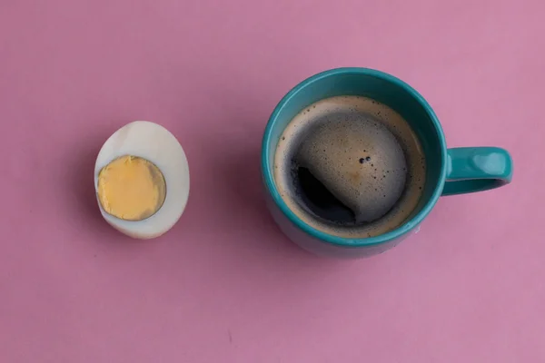 Minimalny Skład Tradycyjnej Zdrowej Włoskiej Żywności Smaczne Świeże Brązowe Jaja — Zdjęcie stockowe
