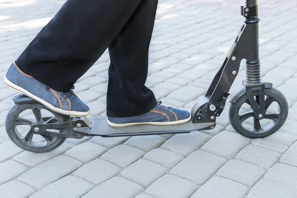 Legs brake on the scooter — Stock Photo, Image