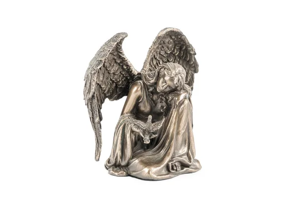 Brons statyett av en ängel med fågel — Stockfoto