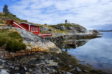Güzel manzara ünlü Atlantic Ocean Road - Atlanterhavsveien, daha fazla og kıyısında Romsdal İlçesi, Norveç.
