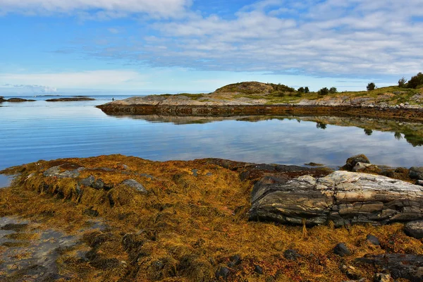 Vackra Landskap Kusten Berömda Atlanterhavsveien Atlanterhavsveien Mer Romsdal Fylke Norge — Stockfoto