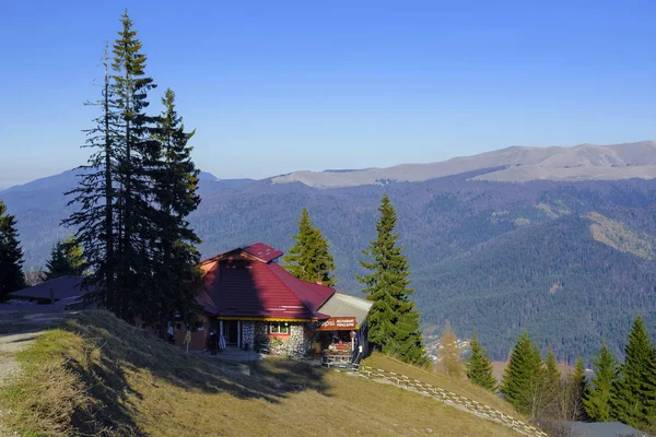 Cota 1400 Sinia Rumunia Listopada 2018 Popas Alpin Tradycyjna Rumuńska — Zdjęcie stockowe