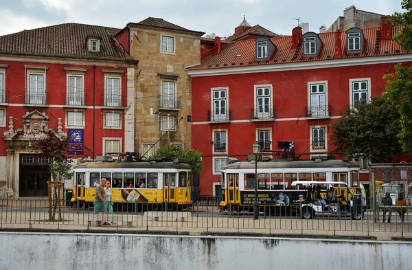Lisbon Portugal November 2017 Colorful Alfama Quarter Lisbon Porta Del — Stock Photo, Image