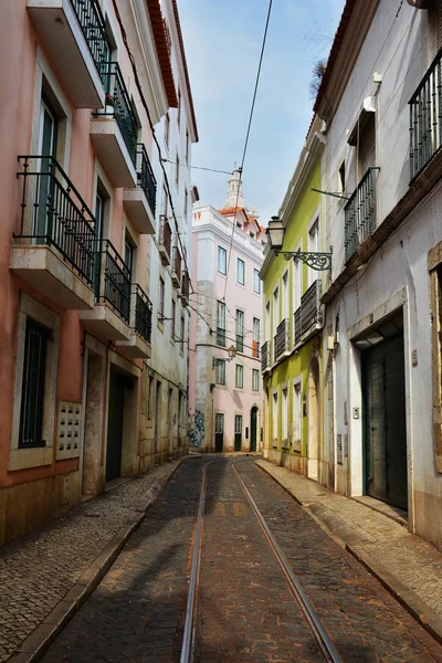 Lissabon Portugal November 2017 Färgglada Street Alfama Kvartalet Gamla Pittoreska — Stockfoto