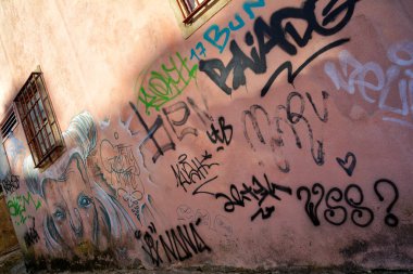 Lizbon, Portekiz - Ekim 2017. Gloria street , Lizbon eski cazibe, Portekiz.