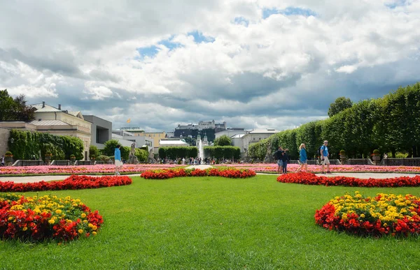 Salzburg Austria Juli 2017 Blick Auf Den Berühmten Mirabellgarten Salzburg — Stockfoto
