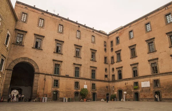 Naples Itália Novembro 2015 Paredes Dentro Castelo Medieval Nuovo Novo — Fotografia de Stock