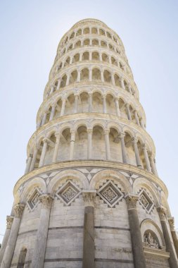 Ünlü Pisa Kulesi, İtalya 