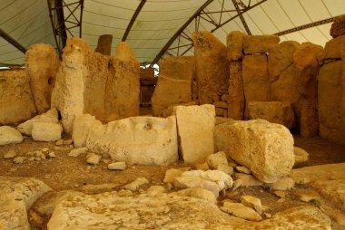 Malta Adası ,Avrupa - 11 Kasım 2014 . Hagar Qim - M.Ö. 3600-3200 yılları arasında Uzanan Malta Akdeniz Adası'nda bulunan megalitik tapınak kompleksi, Unesco Miras Alanı dahil.