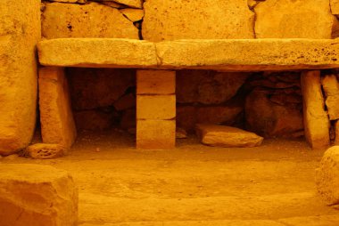 Malta Adası ,Avrupa - 11 Kasım 2014 . Hagar Qim - M.Ö. 3600-3200 yılları arasında Uzanan Malta Akdeniz Adası'nda bulunan megalitik tapınak kompleksi, Unesco Miras Alanı dahil.