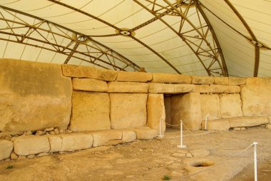 Malta Adası ,Avrupa - 11 Kasım 2014 . Hagar Qim - M.Ö. 3600-3200 yılları arasında Uzanan Malta Akdeniz Adası'nda bulunan megalitik tapınak kompleksi, Unesco Miras Alanı dahil.