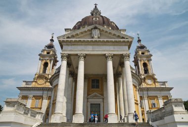 TÜRİN, İTALYA - 26 Haziran 2015 Superga Bazilikası, İtalya, Torino civarındaki ünlü kilise 