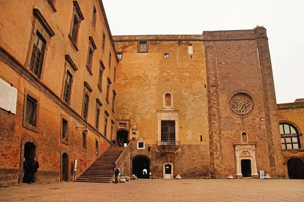 Naples Italie Novembre 2015 Murs Intérieur Château Médiéval Nuovo Nouveau — Photo