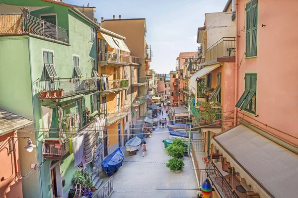 マナローラ チンクエテッレ イタリア 2015年6月24日 マナローラの美しい通り チンクエテッレ国立公園の美しい村 スペツィア イタリア — ストック写真