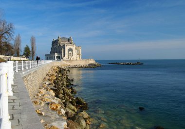 Köstence 'de Karadeniz Sahili, Romanya, Casino Binası, şehrin eski sembolü. 