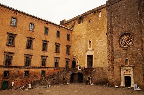 Naples Itália Novembro 2015 Paredes Dentro Castelo Medieval Nuovo Novo — Fotografia de Stock