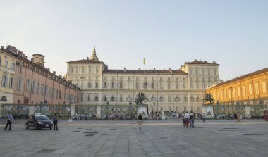 Torino, İtalya - 28 Haziran 2015. Palazzo Reale - Torino Kraliyet Sarayı , Torino şehrinde tarihi saray. 