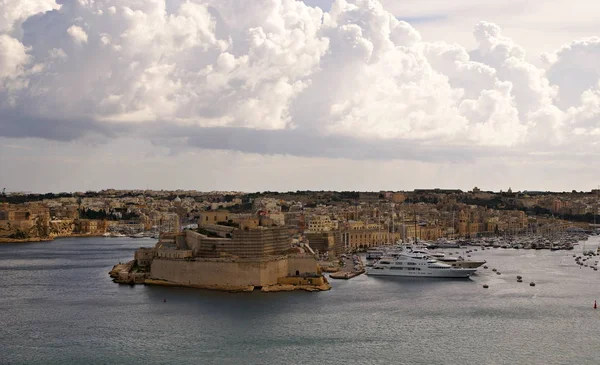 Belo Dia Outono Antigo Porto Valetta City Capital Ilha Malta — Fotografia de Stock