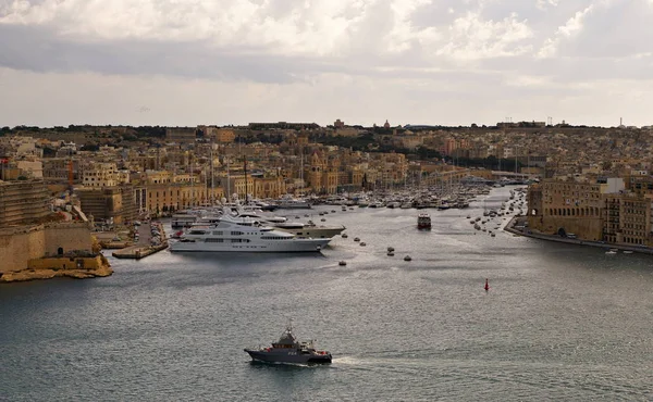 Belo Dia Outono Antigo Porto Valetta City Capital Ilha Malta — Fotografia de Stock