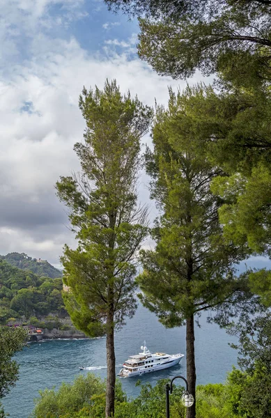 Portofino Talya Haziran 2015 Portofino Daki Akdeniz Kıyısında Fırtınalı Bir — Stok fotoğraf