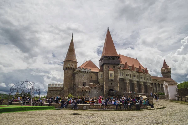 Hunedoara Roménia Junho 2015 Famoso Europa Castelo Corvin Castelo Hunyadi — Fotografia de Stock