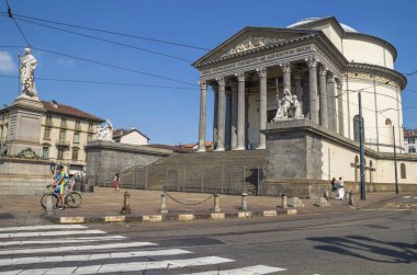 Torino, İtalya, Avrupa - 28 Haziran 2015 . Torino'daki Gran Madre di Dio Kilisesi.