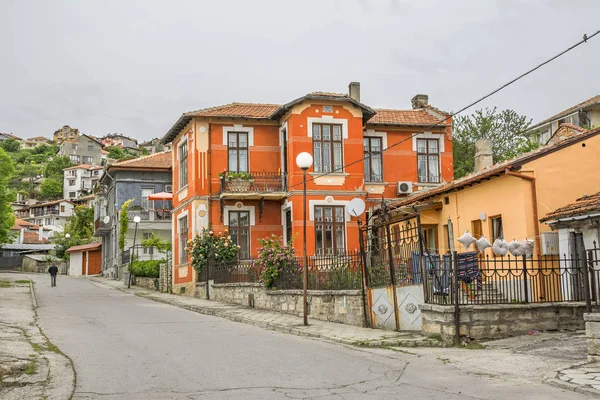 Balcık'taki eski sokak, Karadeniz kıyısındaki küçük kasaba ve ünlü sahil beldesi, Bulgaristan 