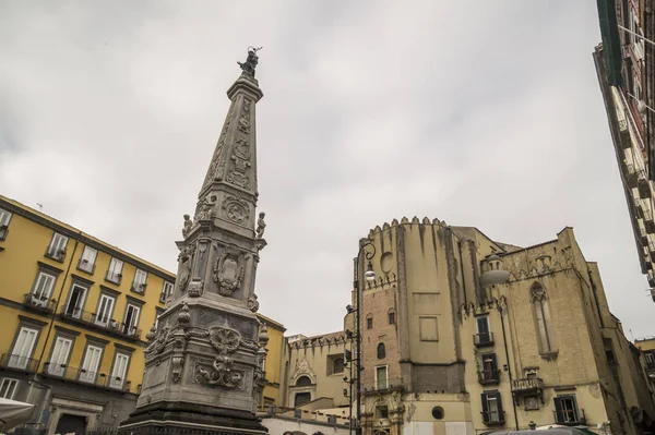 Kerk Van San Domenico Maggiore Standbeeld Van Sint Dominicus Piazza — Stockfoto