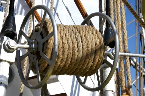 Paseos Barco Cuerdas Marinas Cerca — Foto de Stock