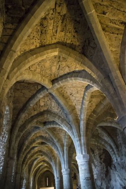 İsviçre 'nin Montreux kentindeki Chillon Kalesi zindanında. 