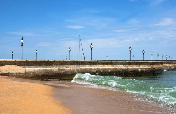 Goldsandkurort Varna Bulgarien Pier Und Strand Schwarzen Meer — Stockfoto