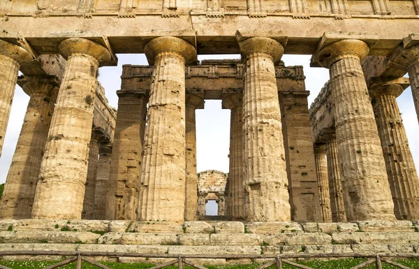Greckie Świątynie Paestum Wpisanego Listę Światowego Dziedzictwa Unesco Niektóre Najpiękniejszych — Zdjęcie stockowe