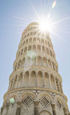 Pisa, İtalya'nın ünlü leaning tower. 