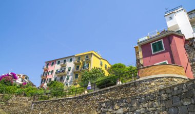 Corniglia, Cinque Terre, La Spezia,İtalya - 26 Haziran 2015. Corniglia , Cinque Terre Milli Parkı'nın tipik ve karakteristik köyü.