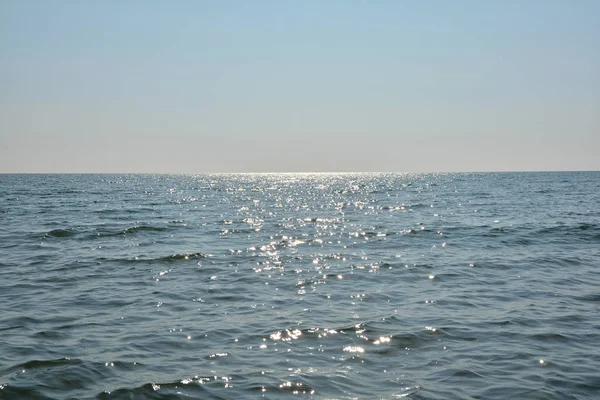 朝の空と海 — ストック写真