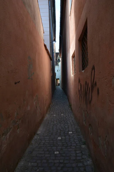 Brasov Rumania Mayo 2018 Calle Cuerda Ambiente Único Calle Estrecha — Foto de Stock