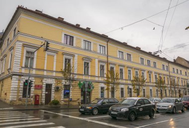 Cluj, Transilvanya, Romanya - 22 Ekim 2016. Cluj Eski Şehir Inocentiu Micu Klein Street, Romanya  