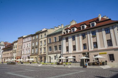 Eski Avrupa kentinde turistik cadde