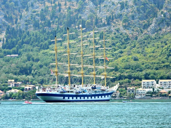 Kotor Czarnogóra Sierpnia 2013 Panorama Morza Adriatyckiego Kotor Bay Czarnogóra — Zdjęcie stockowe