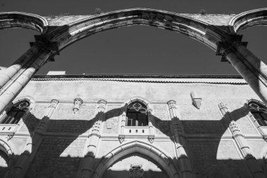 Lizbon ,Portekiz - 30 Ekim 2018. Carmo Kilisesi kalıntıları, Lizbon, Portekiz inanılmaz turistler cazibe. 