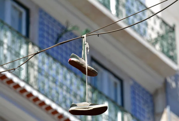 Традиційне Взуття Підвішують Церковна Архітектура Районі Чіаду Лісабон Португалія — стокове фото