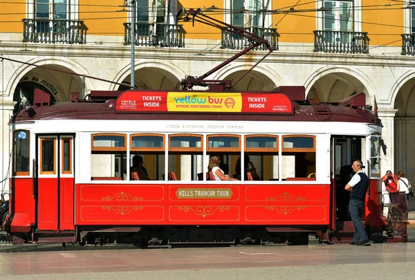 리스본 포르투갈 2017 Praca Comercio Terreiro 리스본 포르투갈에서 Tramcar 알려진 — 스톡 사진