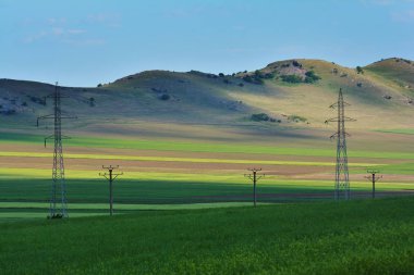 Dobrogea Macin dağlarında Amazing tarım manzara, Romanya