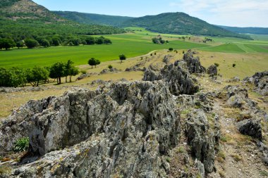 Mary' s Stones, Dobrogea Macin dağlarında güzel kayalık alan, Romanya