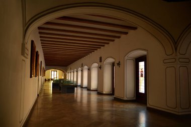 El Puig, Valencia, İspanya - 10 Kasım 2016. El Puig 'li Aziz Mary Manastırı Kraliyet Salonu, Ulusal Tarih - Sanat Anıtı, yıllar boyunca tapınak, hapishane ve okul olarak hizmet vermiştir.. 