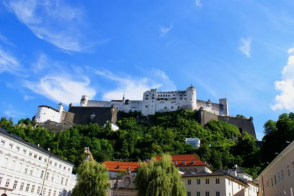 Salzburg Austria Июля 2014 Summer View Salzburg Austria Hohensalzburg Fortress — стоковое фото