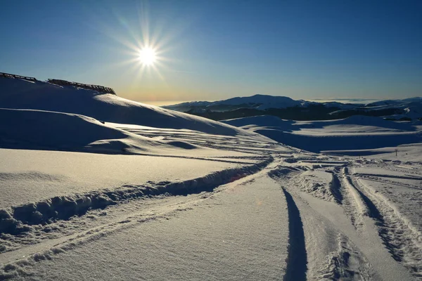 Wunderschöner Abendlicher Winterblick Auf 2000M Höhe Den Bucegi Bergen Sinaia — Stockfoto